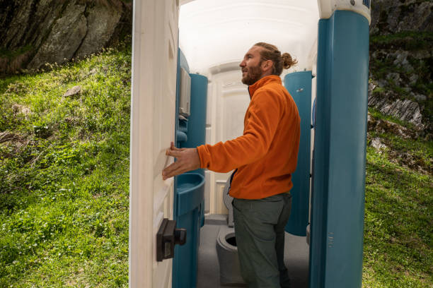 Best Portable toilet rental cost  in Sisters, OR